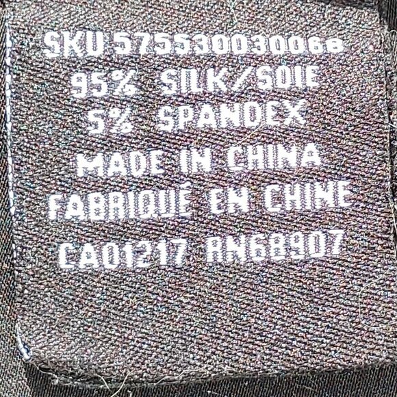 Le Chateau Black Silk Button Up Shirt Women's Size Large - Picture 5 of 8